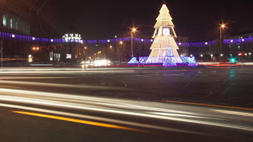 Christmas night city street time lapse.