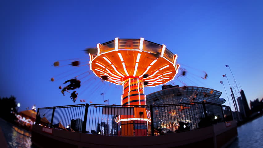 CHICAGO - CIRCA 2010: Chicago Navy Pier ride circa 2010 in Chicago. 