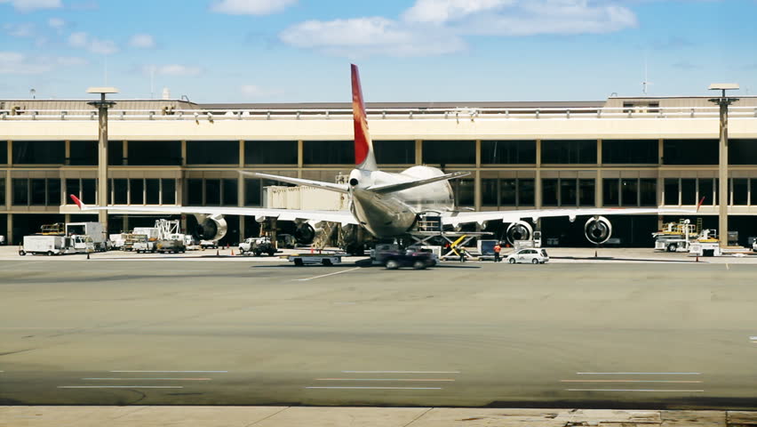 Time-lapse Airport Gate and Tarmac