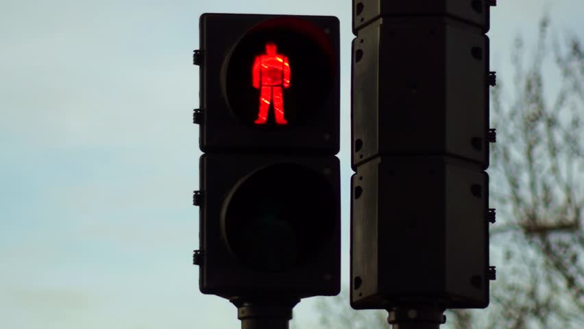 Red and green dutch pedestrian crossing