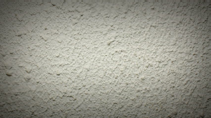 Wall cracking under the earthquake natural disaster