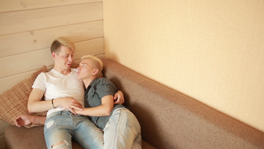 Tranny pornsites Man gay video clips