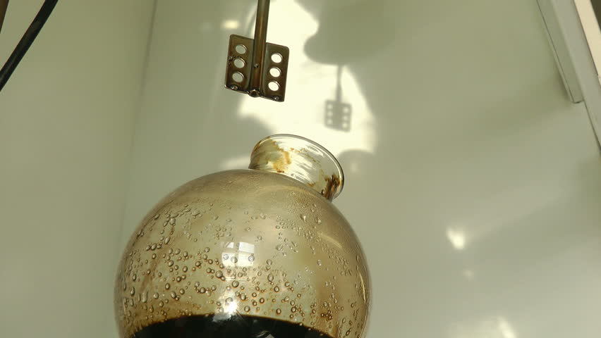 Oil. Analysis