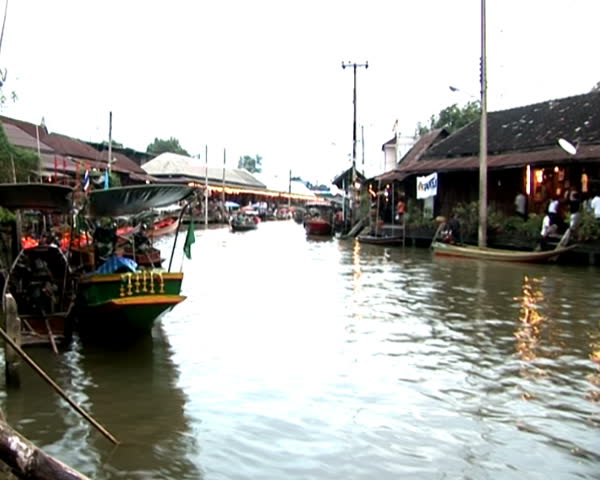 floating market time lapse