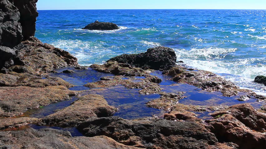 Malibu Ocean Wave 20 Tide Pool in Point Dume Pirates Cove Beach