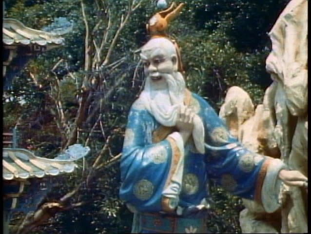 Tiger Balm Gardens of Singapore, mythological figures, old man figure