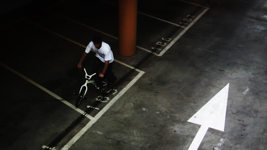 BMX: Spinning Top Shot