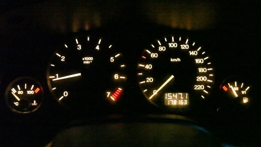 moving pointer of tachometer 