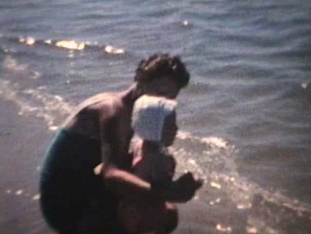 Baby Goes To The Beach (1963 - Vintage 8mm film)