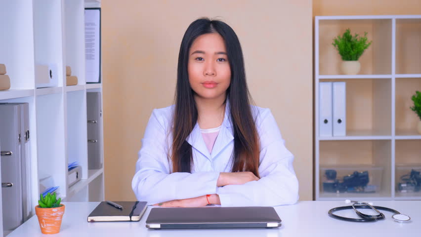 Asiatische aufrichtige Kamera blonde teen anal
