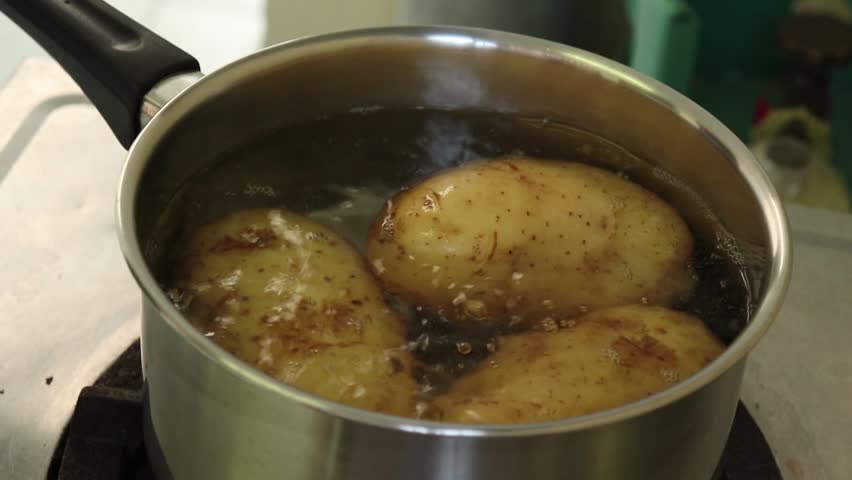 Hasil carian imej untuk Put the potatoes into boiling water.