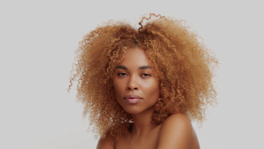 4k00 25mixed Race Black Woman With Big Curly Blond Afro Hair Poses