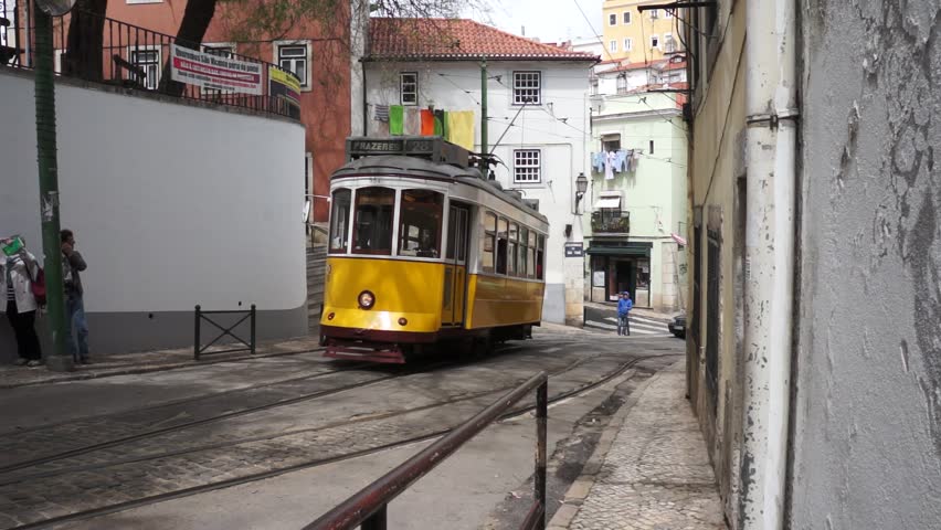 Header of tram