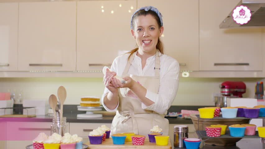 Header of cookery