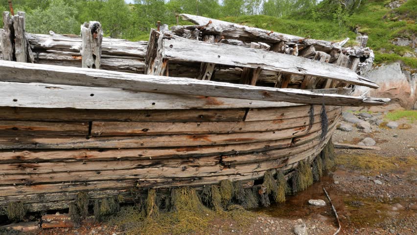 Header of keel