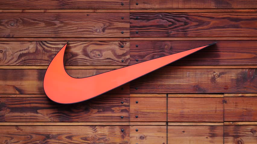 Header of apparel