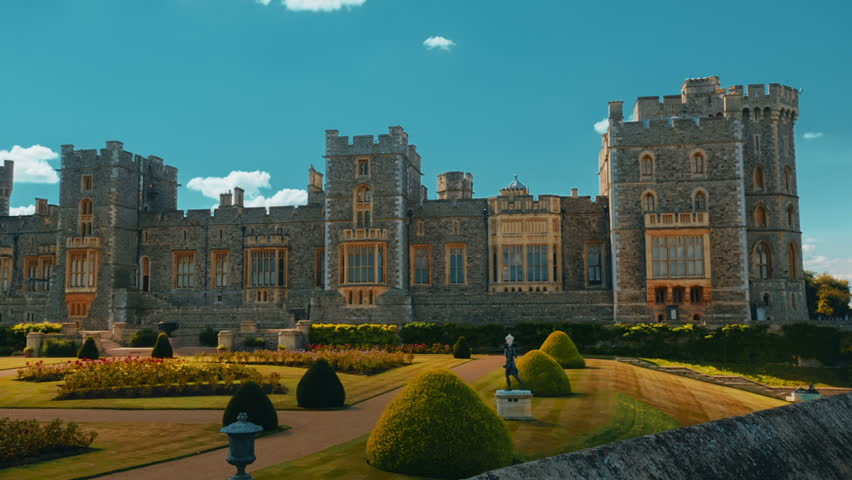 Establishing Shot Showing The Windsor Castle And Gardens In