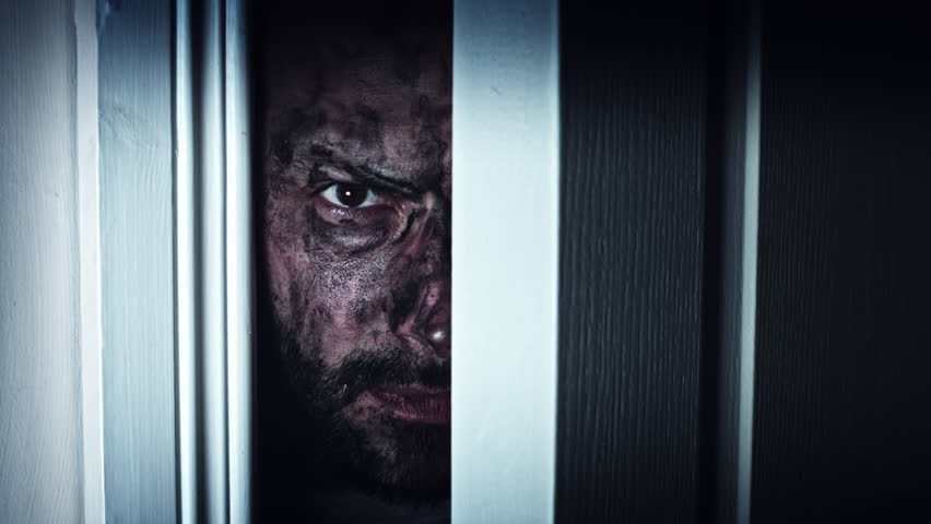 4k00 244k Thriller Dirty Man Eye Looking In Door Gap Dolly
