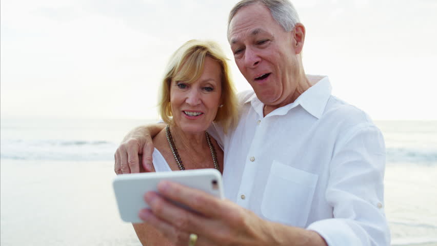 best senior singles dating sites