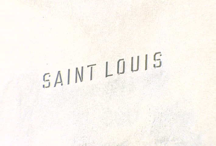 Header of apotheosis