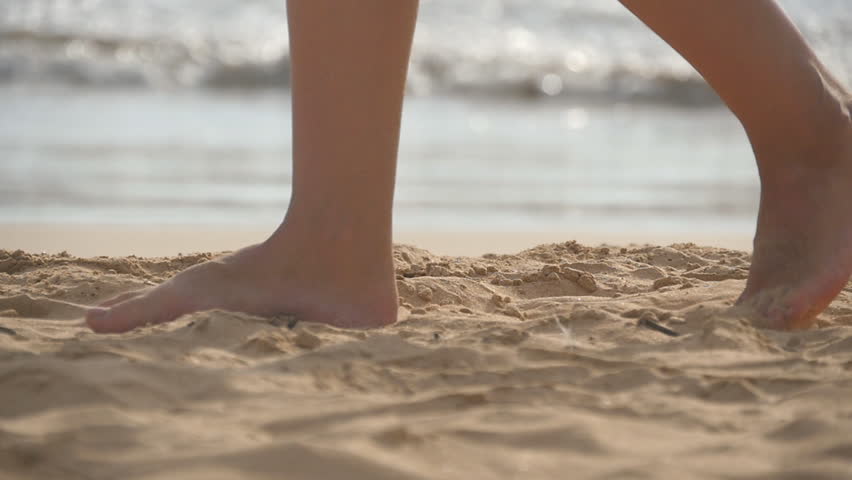Resultado de imagem para step in sand