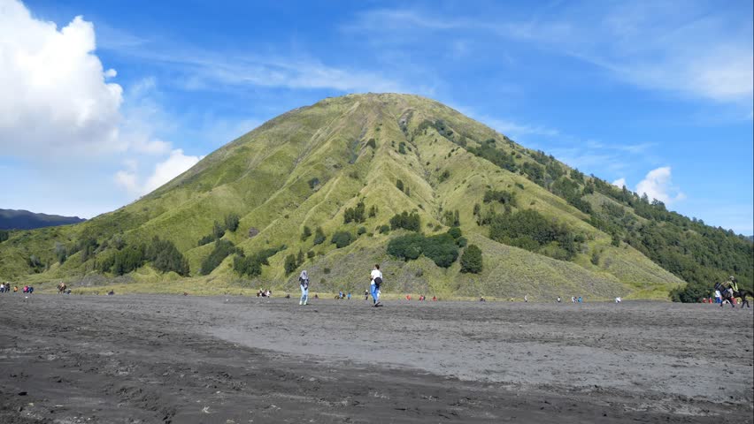 Unduh 760 Koleksi Gambar Gunung Bromo Hd Terbaru Gratis