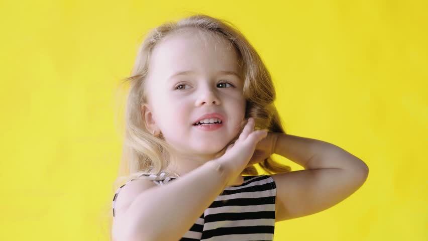 4k00 26portrait Of A Cute Beautiful Little Girl With Long Curly Hair On A