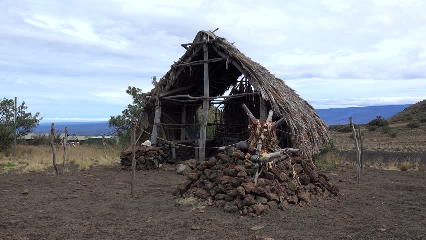 4k00 30traditional Hale Near The Mauna Kea Visitor Information