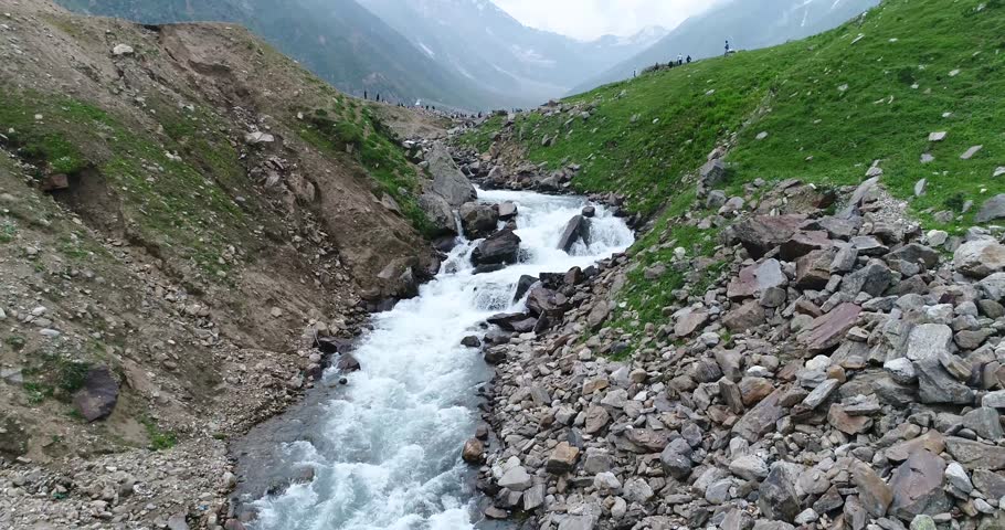 beautiful-lake-in-pakistan-landscape-image-free-stock-photo-public