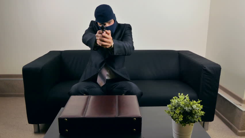 Header of robber