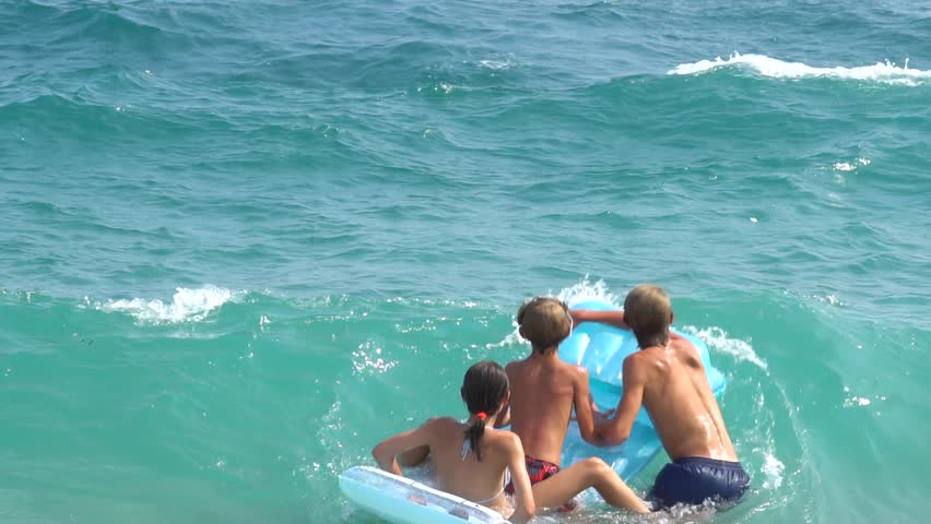 Header of inflatable