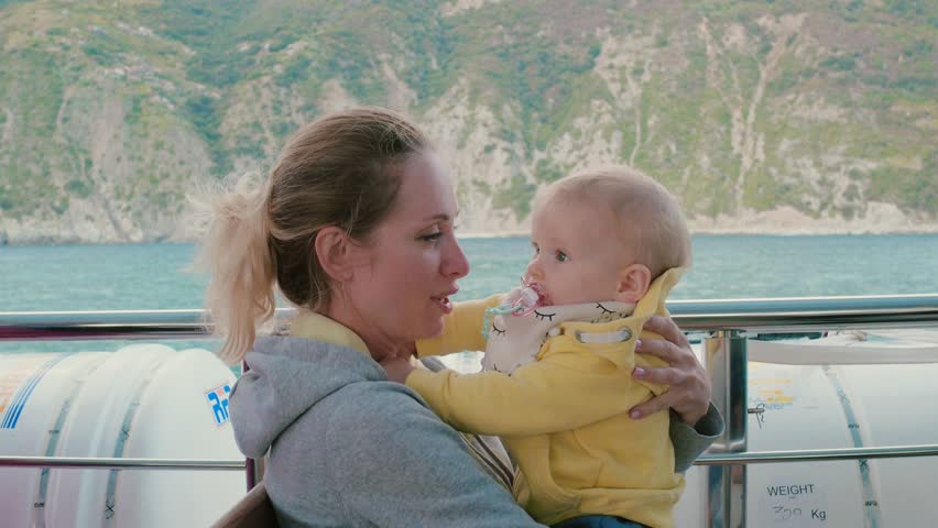 Risultati immagini per cinque terre baby