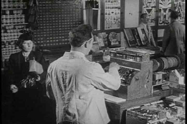 1940s - The Federal Reserve Bank is explained in this educational film about banking in 1947.