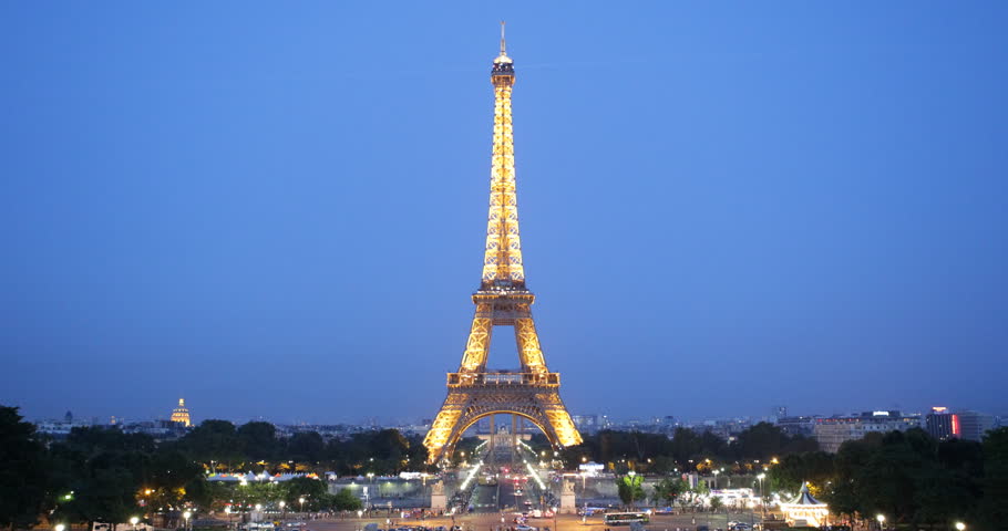 PARIS, FRANCE - JULY 25, 2013 Aerial View Of Eiffel Tower Paris, City ...