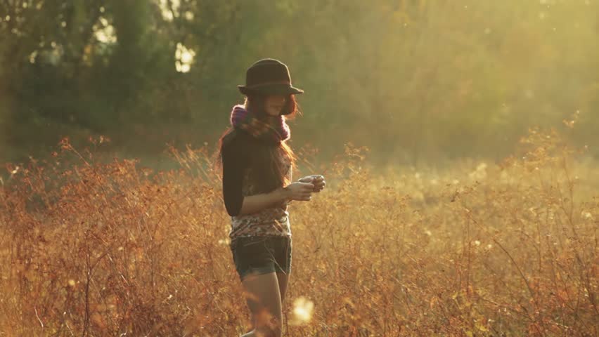 Girl walking in thing video daily videos bollywood